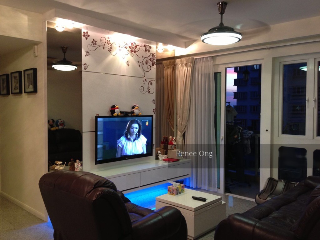 The Warren thumbnail photo